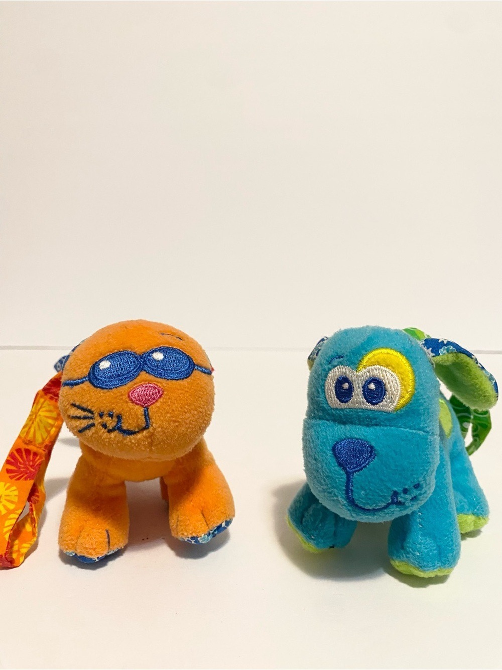 Infantino Vintage Baby Toy Lot Cat Dog Sensory Paci Holder Plush Stuffed Animal